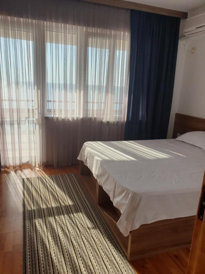Poarta Apelor Otel Sarichioi Dış mekan fotoğraf
