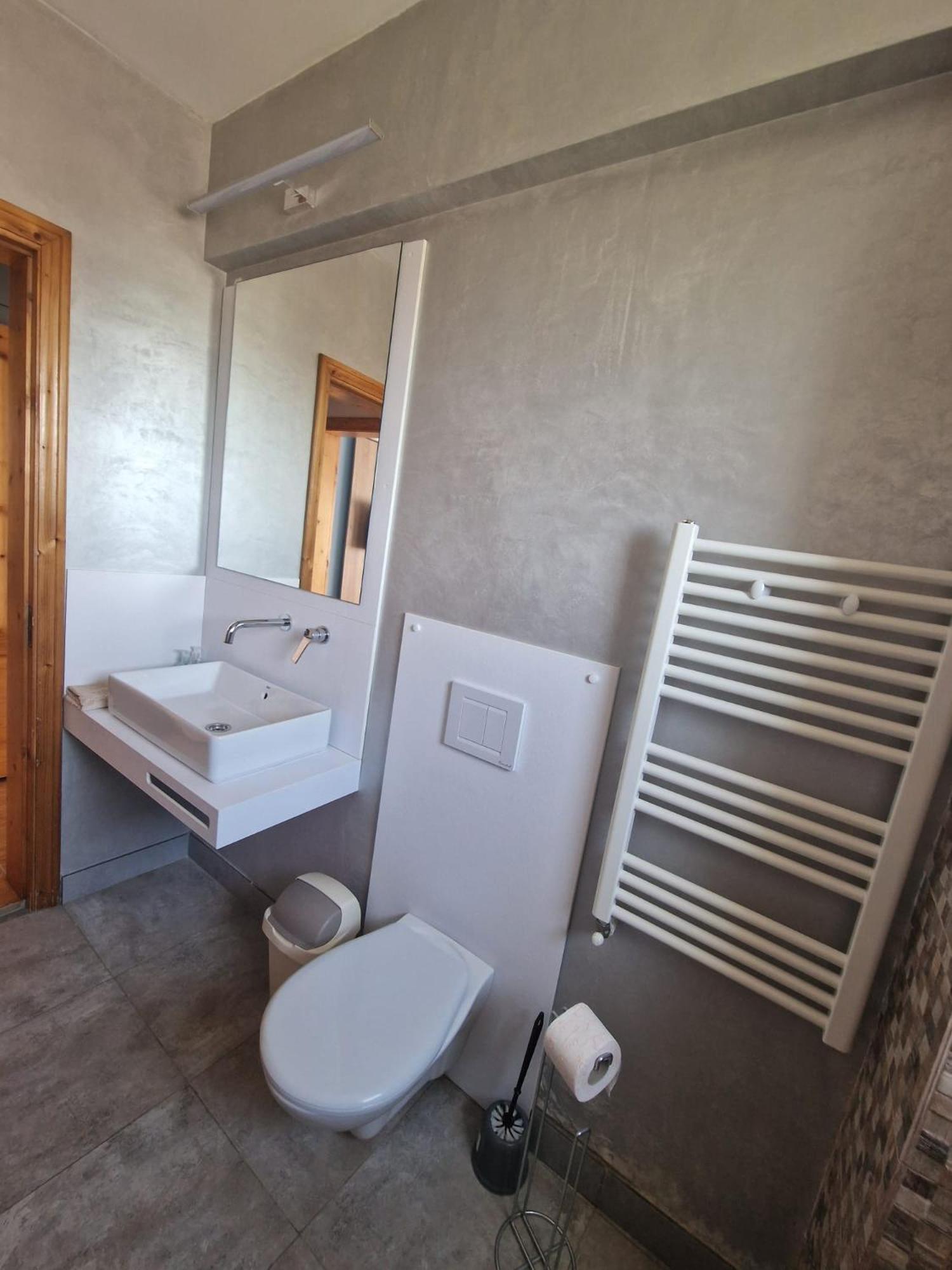 Poarta Apelor Otel Sarichioi Dış mekan fotoğraf
