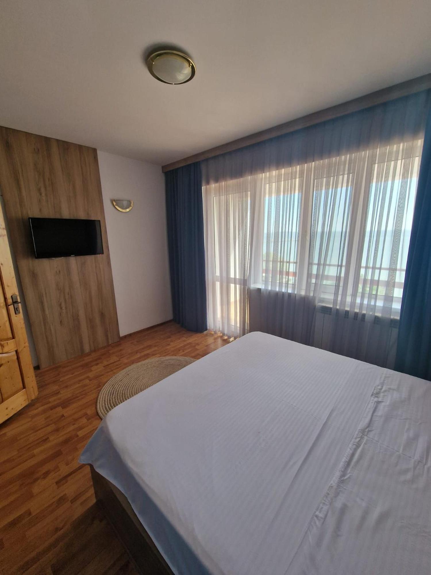 Poarta Apelor Otel Sarichioi Dış mekan fotoğraf